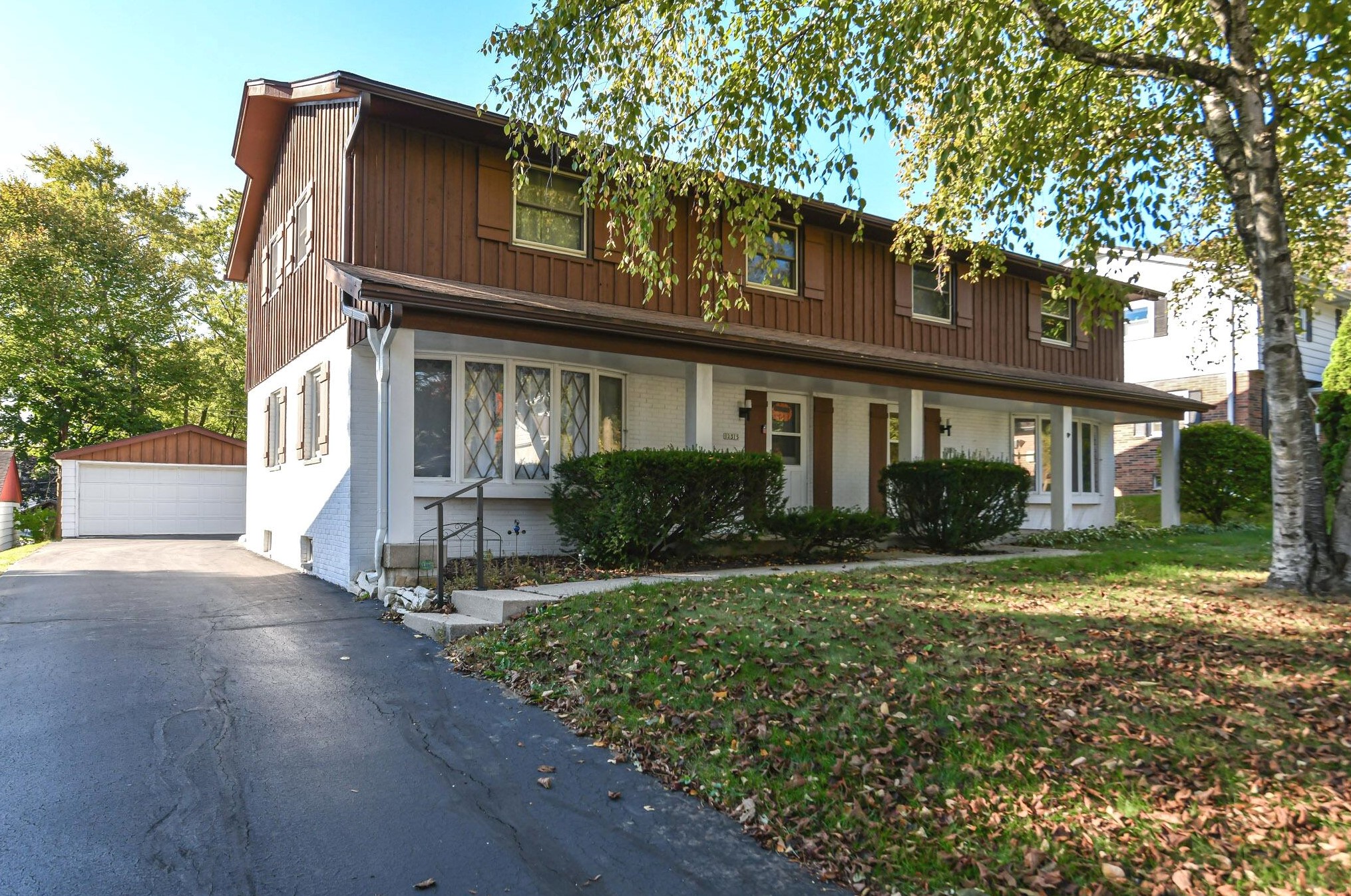 12315 W Diane Dr #12317, Milwaukee, WI 53226