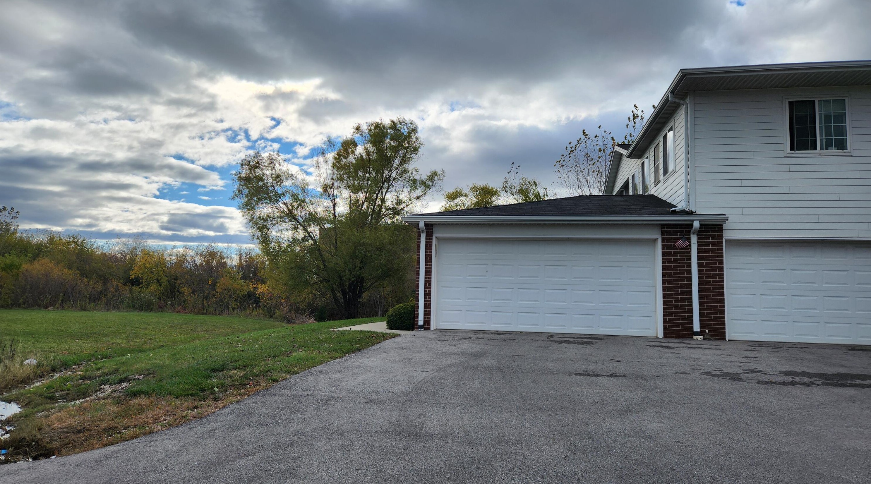 938 Boulder Trl, Racine, WI 53406-6522