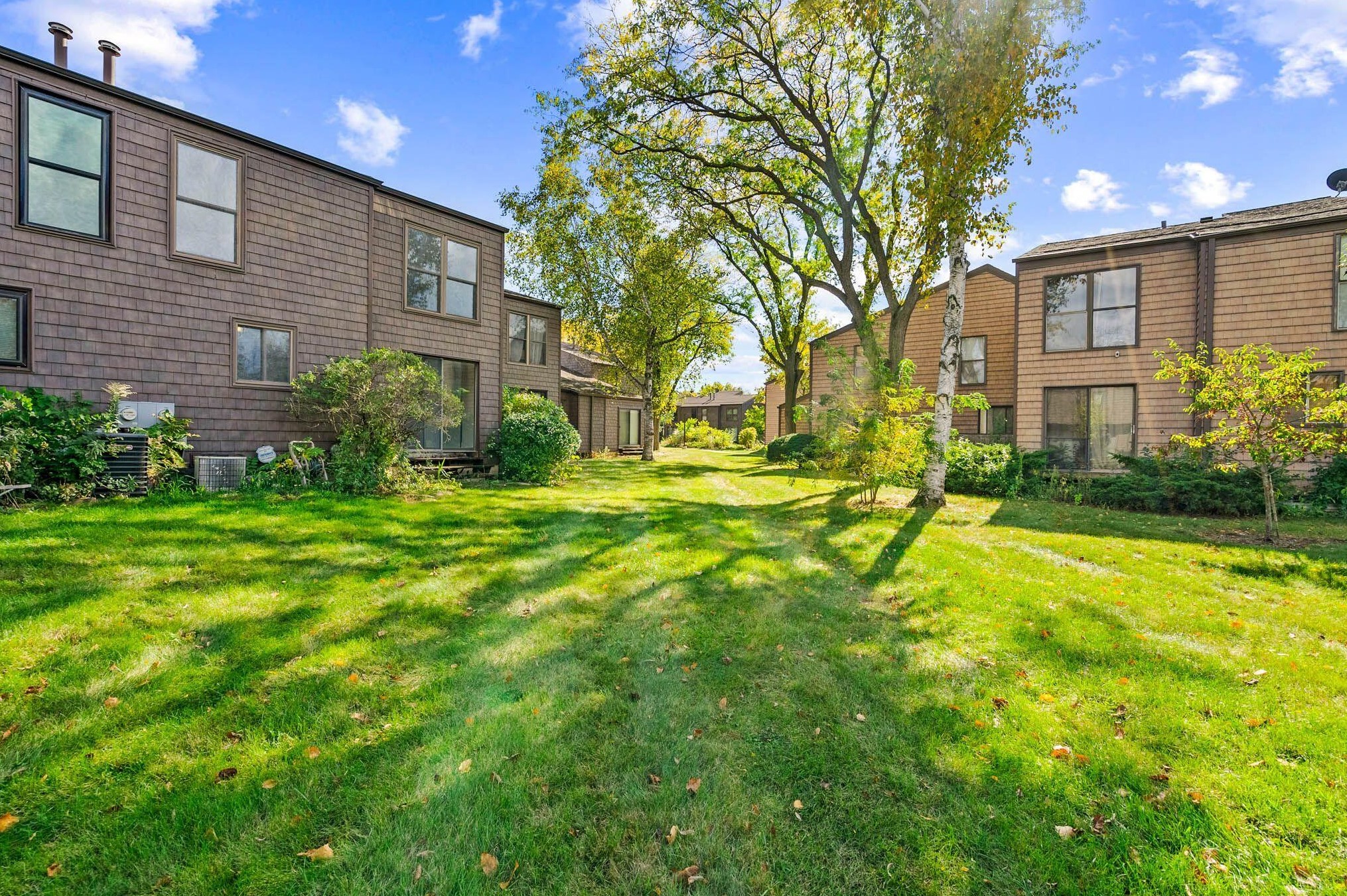 6985 Glenbrook Rd, Milwaukee WI 53223-1111 exterior