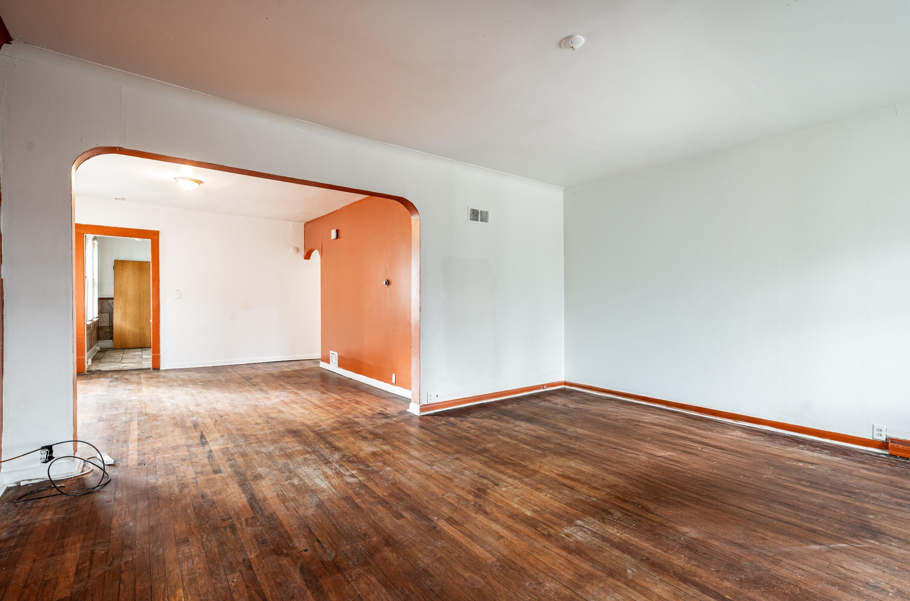 3417 N 6th St, Milwaukee, WI 53212
