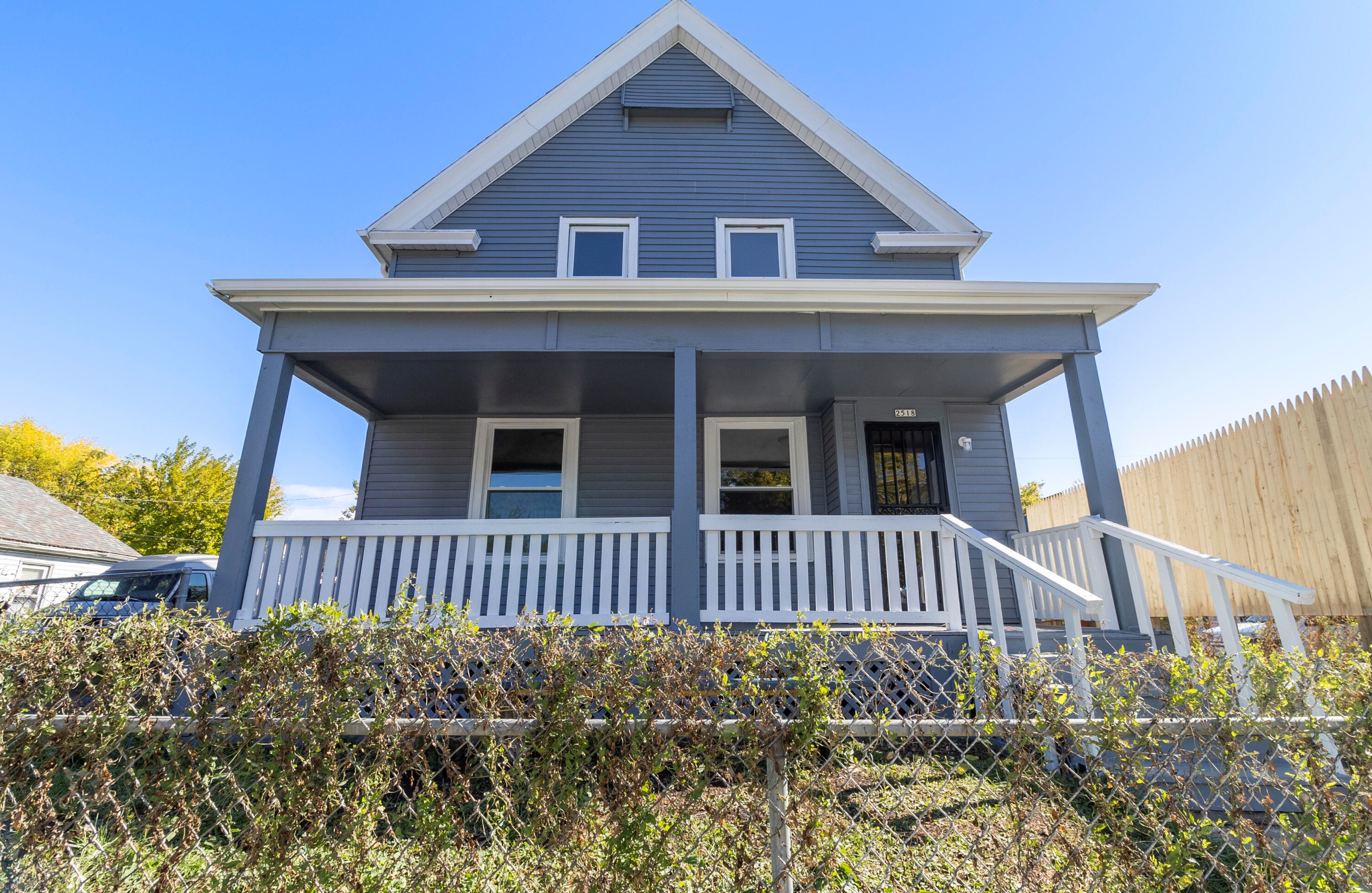 2518 N 27th St, Milwaukee, WI 53210