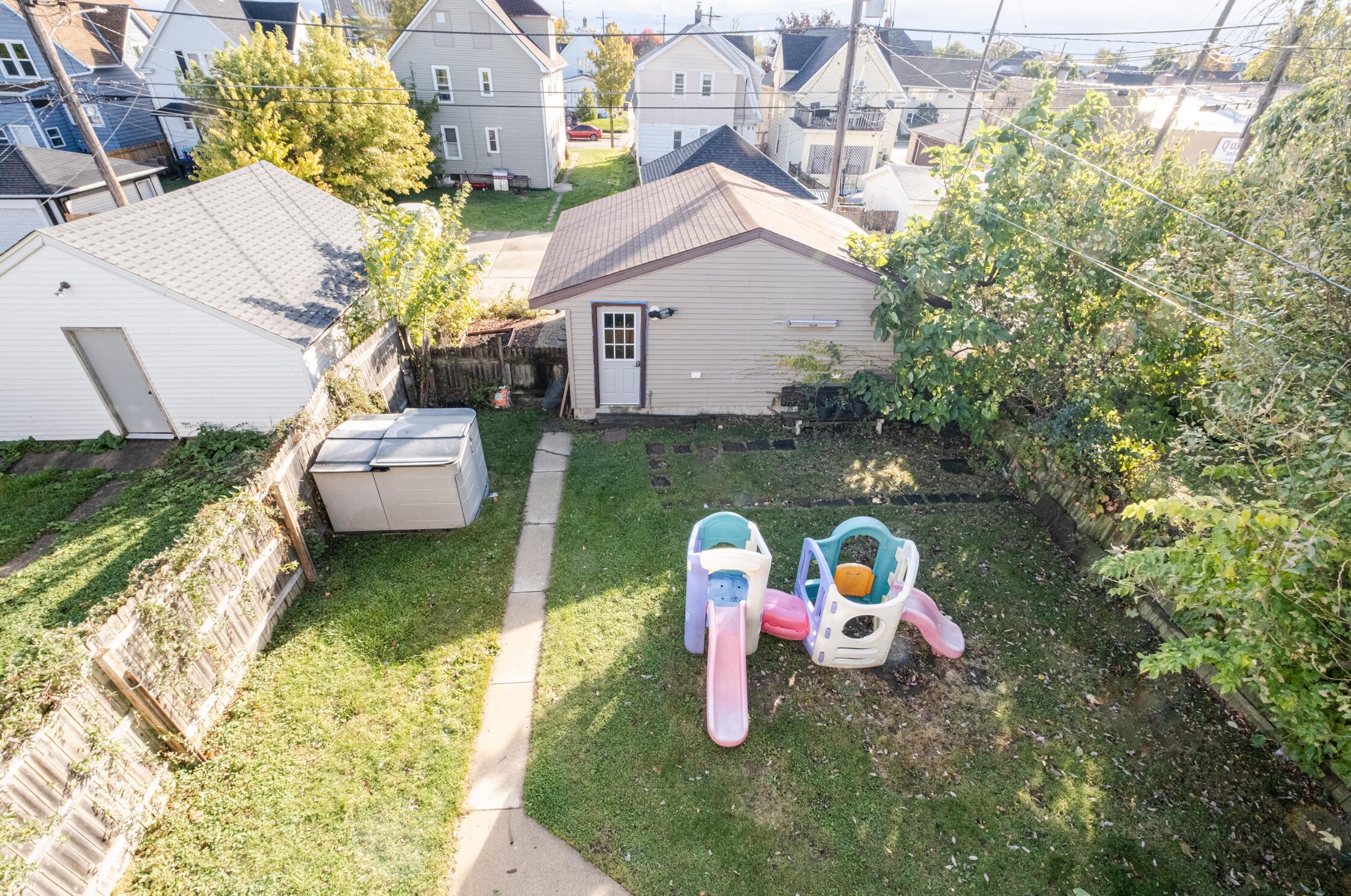 1222 S 58th St, Milwaukee, WI 53214