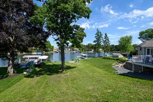 W188S7598 Oak Grove Dr, Muskego, WI 53150 - Photo 12