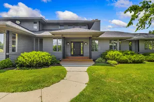 N1825 Town Hall Rd, Walworth, WI 53184 - Photo 6