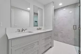 204 Fontana Blvd, Fontana, WI 53125 - Photo 12