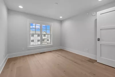 208  Fontana Blvd #3, Fontana, WI 53125 - Photo 10