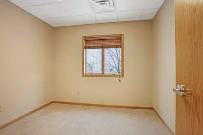 555  Braund St, Onalaska, WI 54650 - Photo 20