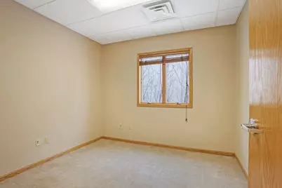 555  Braund St, Onalaska, WI 54650 - Photo 18