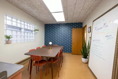 2414 N Farwell Ave #2, 5, Milwaukee, WI 53211 - Photo 10