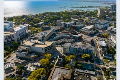 2414 N Farwell Ave #2, 5, Milwaukee, WI 53211 - Photo 34