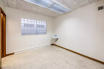 2414 N Farwell Ave #2, 5, Milwaukee, WI 53211 - Photo 16