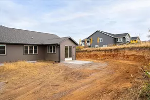 1213 16th Fairway Dr, Viroqua, WI 54665 - Photo 34