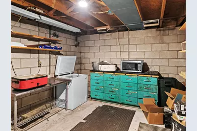 4220  Memorial Dr, Two Rivers, WI 54241 - Photo 16