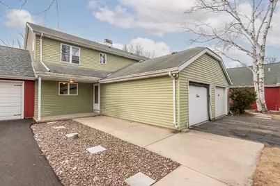 3  Linden Cir, Jefferson, WI 53549 - Photo 2