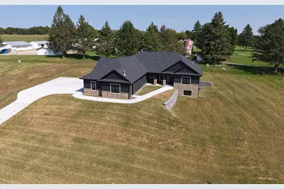 1129  16th Fairway Dr, Viroqua, WI 54665 - Photo 54