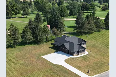 1129  16th Fairway Dr, Viroqua, WI 54665 - Photo 1