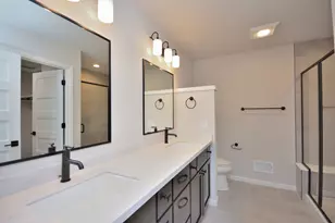 6026 Maxwell Ct, Racine, WI 53402 - Photo 20