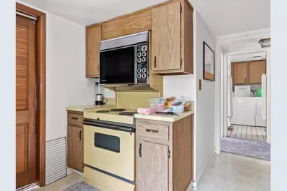 702  Buffalo St, Manitowoc, WI 54220 - Photo 42