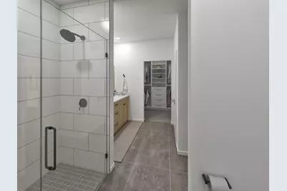 537  Pioneer Ct #18 left, Dousman, WI 53118 - Photo 10