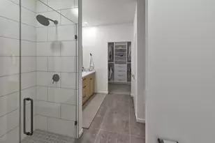 537 Pioneer Ct, Dousman, WI 53118 - Photo 10