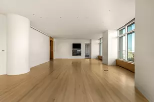 825 N Prospect Ave, Milwaukee, WI 53202 - Photo 8