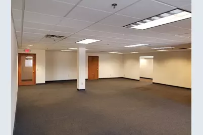 15850 W Bluemound Rd #210, Brookfield, WI 53005 - Photo 8