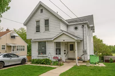 113  Rosendale St, Beaver Dam, WI 53916 - Photo 1