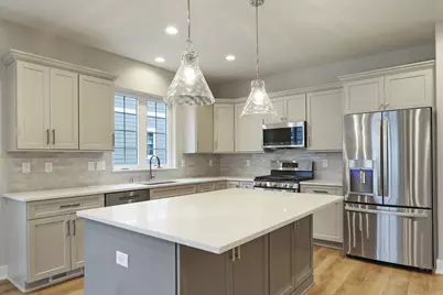 4675  98th St, Pleasant Prairie, WI 53158 - Photo 2