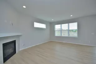 6026 Sean Ct, Racine, WI 53402 - Photo 10