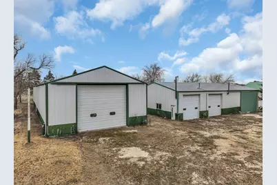 14108  58th Rd, Sturtevant, WI 53177 - Photo 2