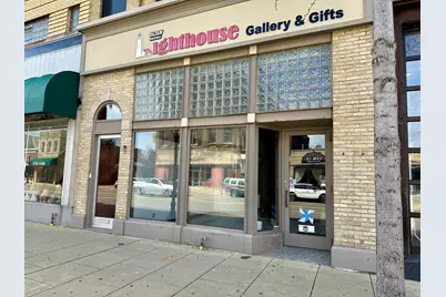 306  Main St, Racine, WI 53403 - Photo 2