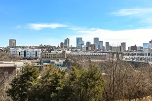 301 E Reservoir Ave, Milwaukee, WI 53212 - Photo 10