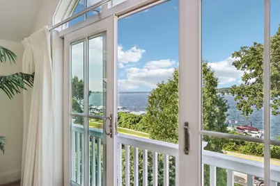 473  Wrigley Dr #2, Lake Geneva, WI 53147 - Photo 6