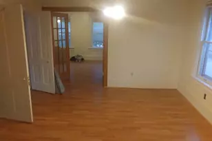 1753 N Marshall St, Milwaukee, WI 53202 - Photo 10