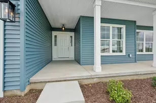 3982 Olympic St, Delavan, WI 53115 - Photo 8