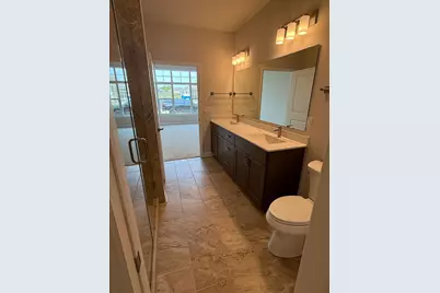 880 S Verona Cir #27, Grafton, WI 53024 - Photo 16