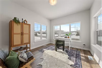 880 S Verona Cir #27, Grafton, WI 53024 - Photo 14