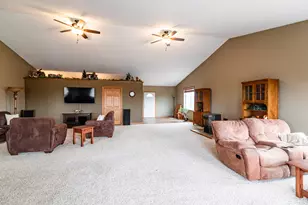 34506 Pleasant Point Dr, Homer, MN 55987 - Photo 6