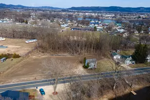 1626 Lakeshore Dr, Campbell, WI 54603 - Photo 6