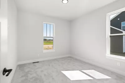 1700  Whalen Dr, Oconomowoc, WI 53066 - Photo 28