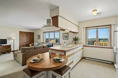 320 E Buffalo St #900, Milwaukee, WI 53202 - Photo 48