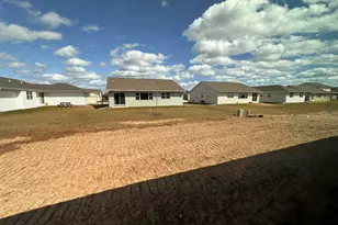 1041 McNish Ct, Sheboygan Falls, WI 53085 - Photo 18