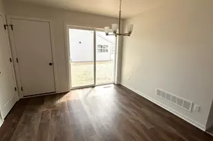 1048 McNish Ct, Sheboygan Falls, WI 53085 - Photo 8