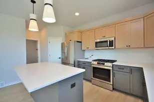 1299 Arrowood Circle, Oconomowoc, WI 53066 - Photo 12