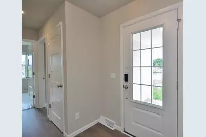 710  5 Mile Rd, Racine, WI 53402 - Photo 8