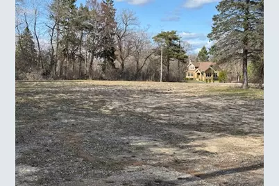 10401 N Cedarburg Rd, Mequon, WI 53092 - Photo 2