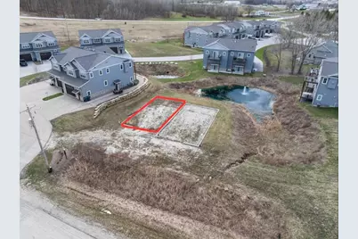 W5708  Trackside Rd #17, Plymouth, WI 53073 - Photo 2