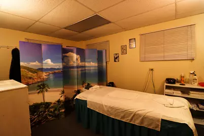 7026 W North Ave, Wauwatosa, WI 53213 - Photo 14