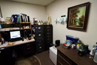 7026 W North Ave, Wauwatosa, WI 53213 - Photo 10