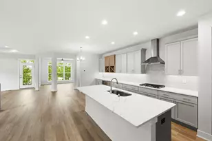 N28W25285 Parkway Ridge Circle, Pewaukee, WI 53072 - Photo 12